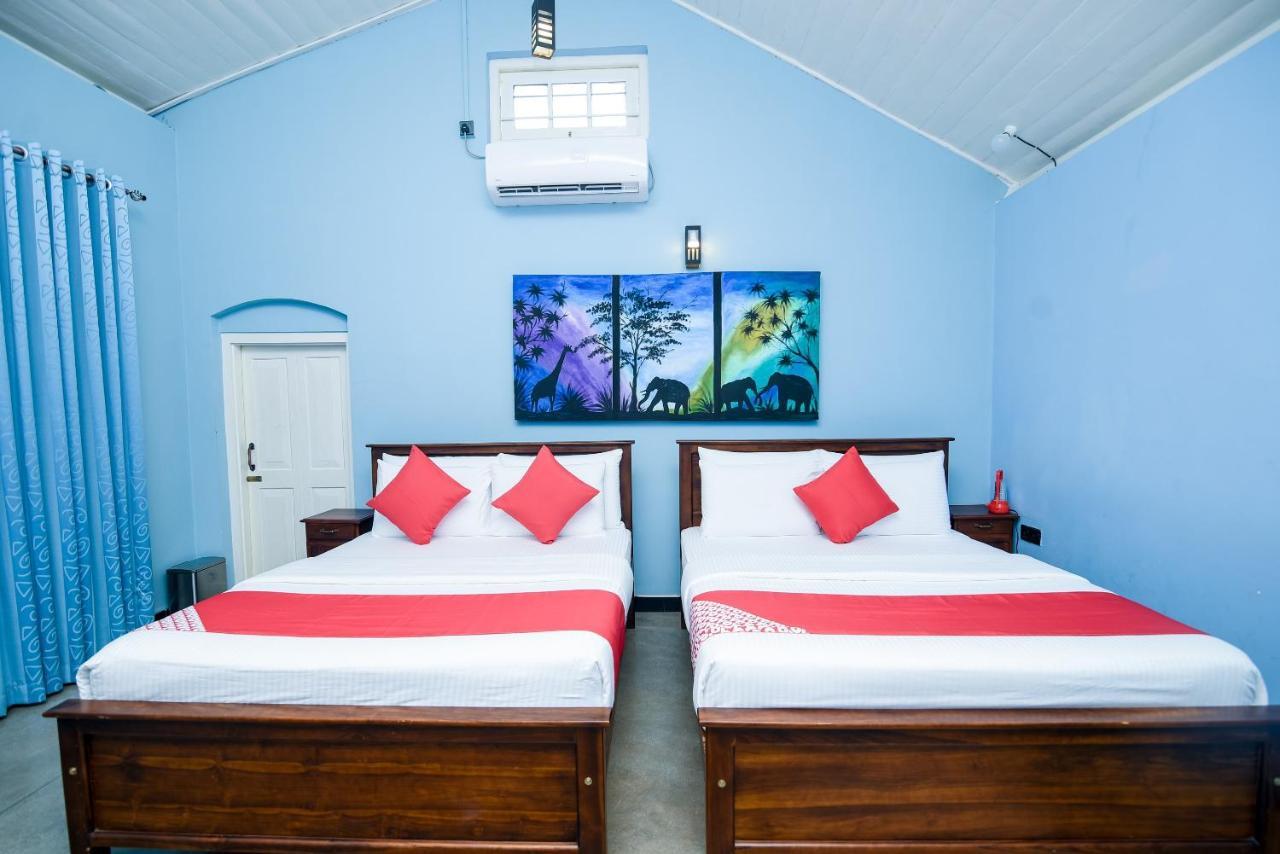 Man Mountain Villa Matale Kültér fotó
